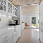 Vakantiehuis 2 Bedroom Cozy In *
